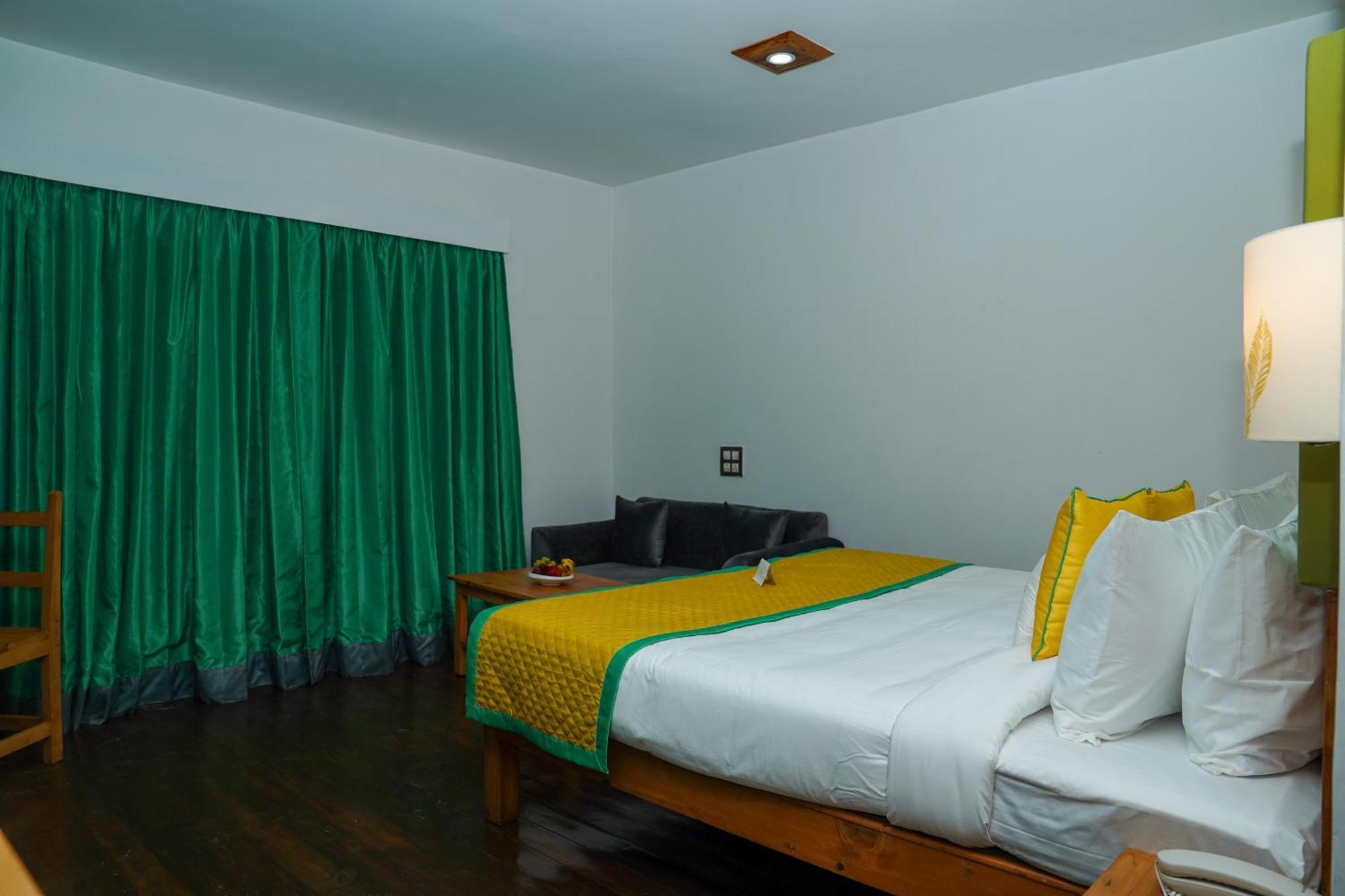 Zone Connect By The Park, Manali Hotel Exterior foto