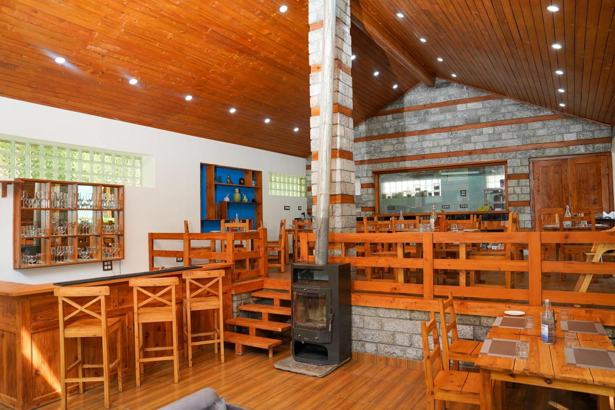 Zone Connect By The Park, Manali Hotel Exterior foto